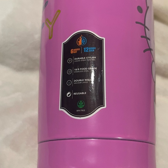 Hello Kitty Travel Mug - Picture 4 of 5
